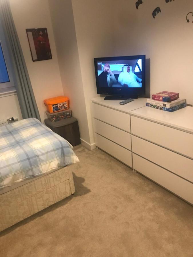 Modern And Bright Home In Quiet And Central Area Inverness Bagian luar foto