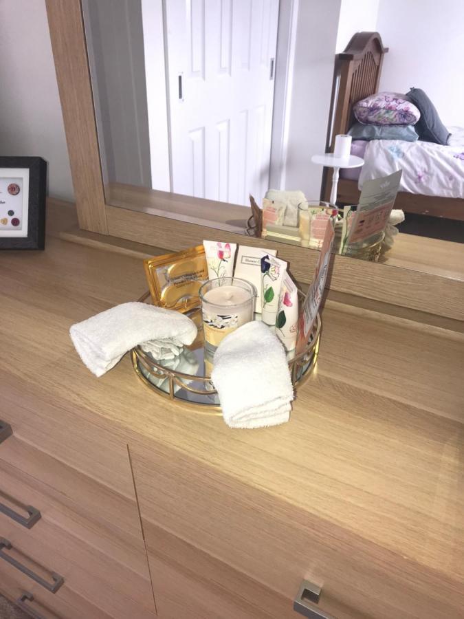 Modern And Bright Home In Quiet And Central Area Inverness Bagian luar foto